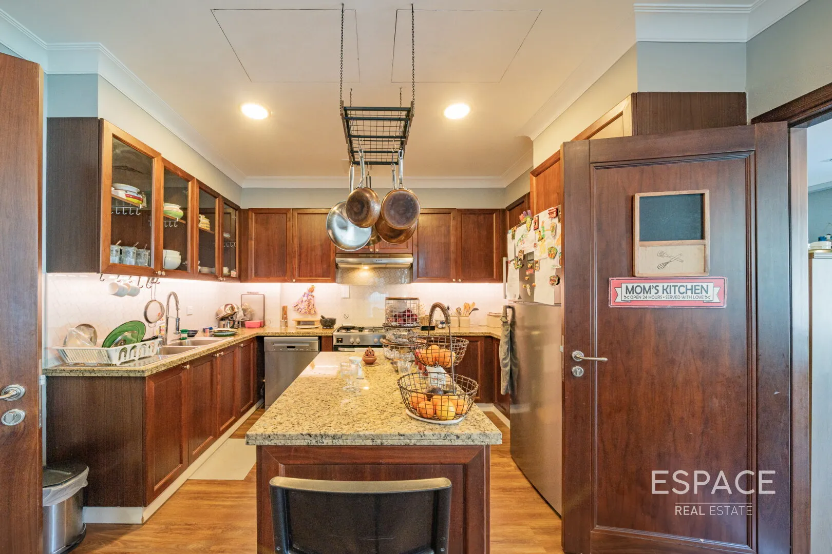 PropertiesGalleryCamera