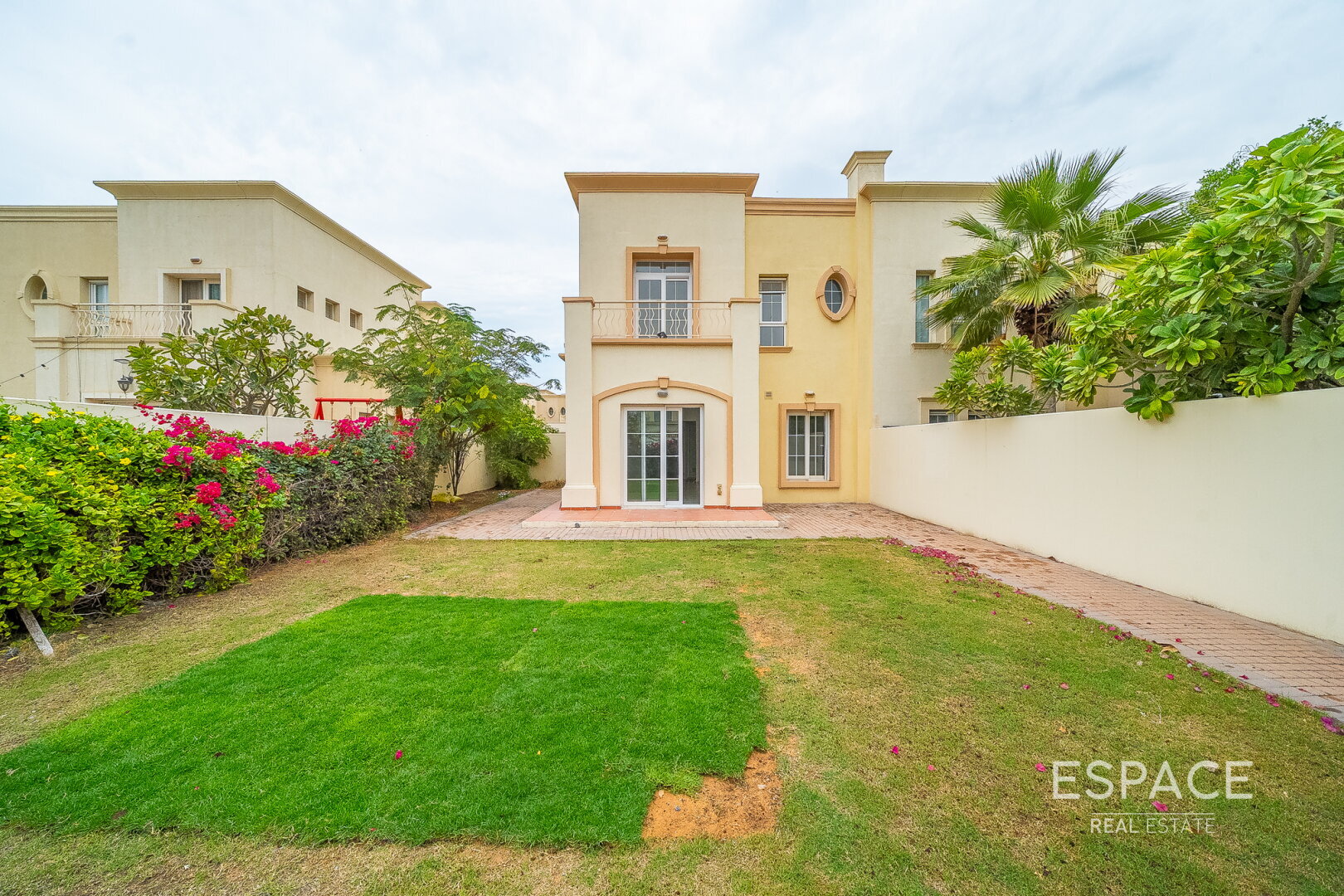 single static gallery