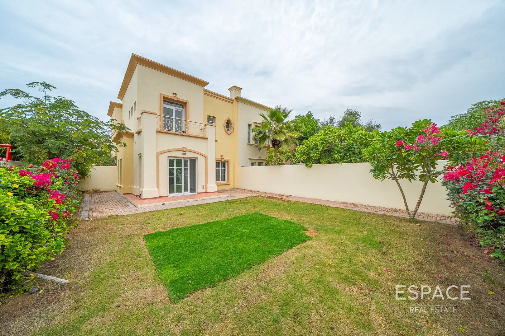 single static gallery