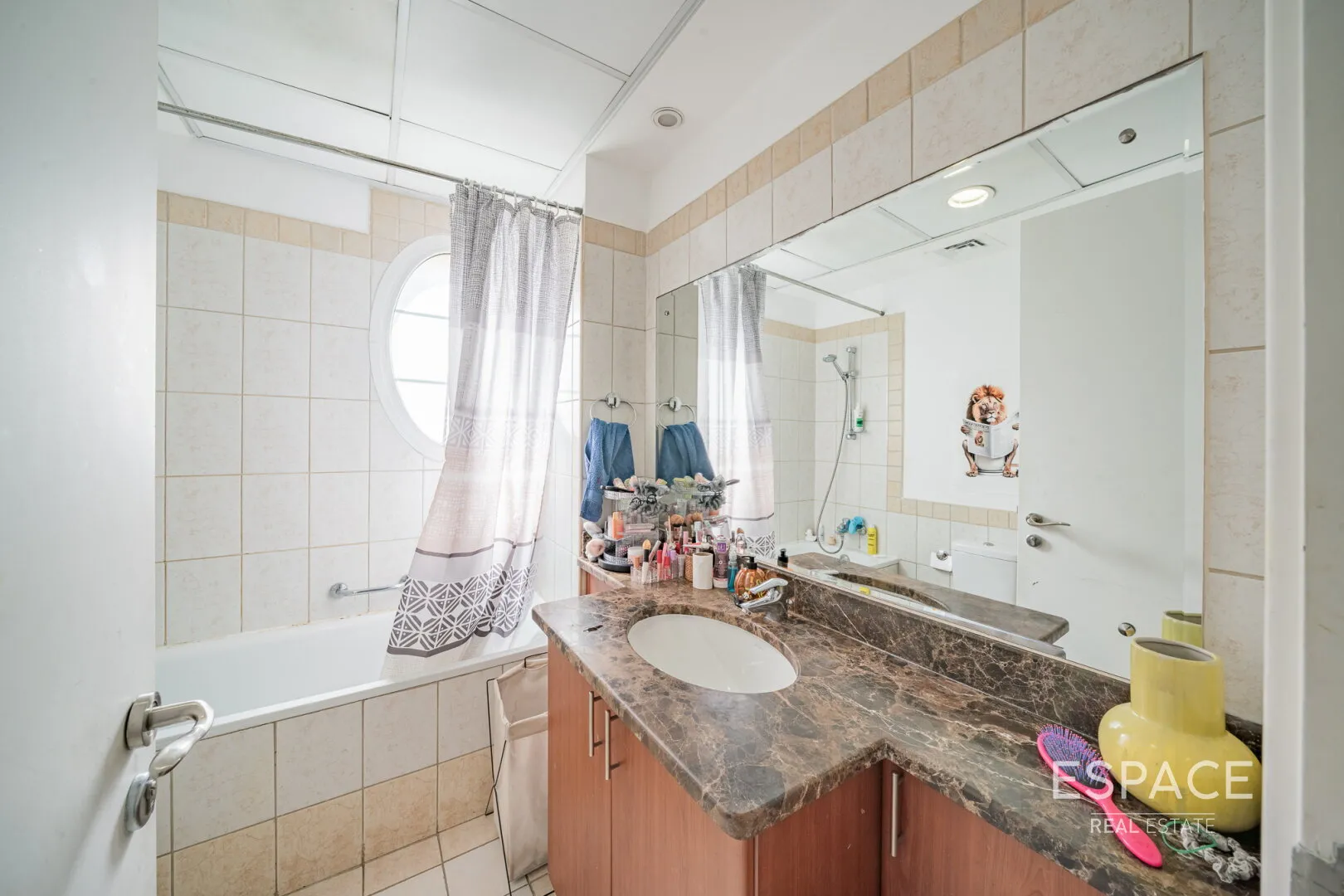 PropertiesGalleryCamera