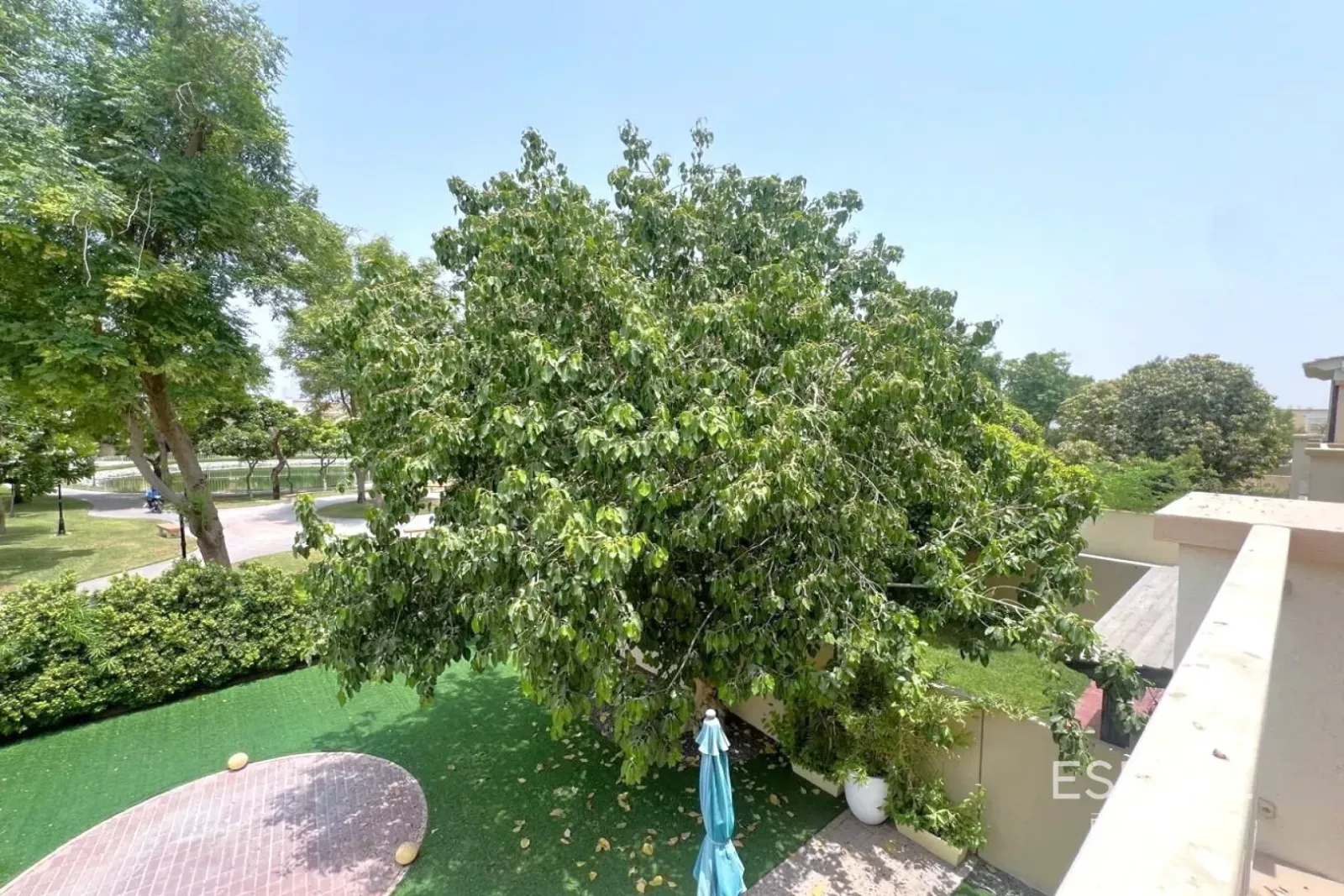 PropertiesGalleryCamera