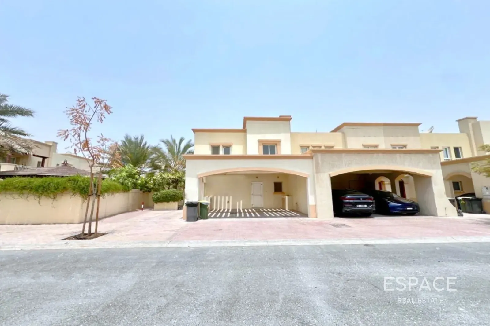 PropertiesGalleryCamera