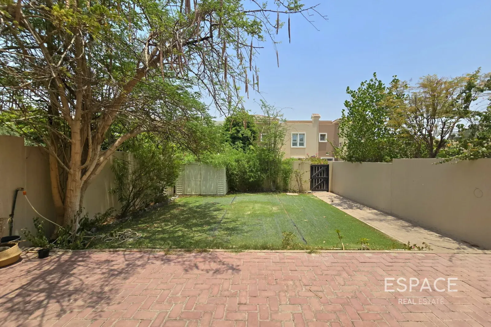 PropertiesGalleryCamera