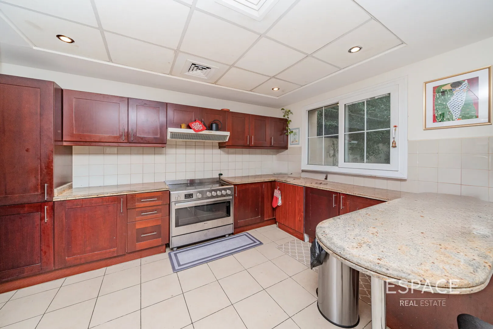 single static gallery