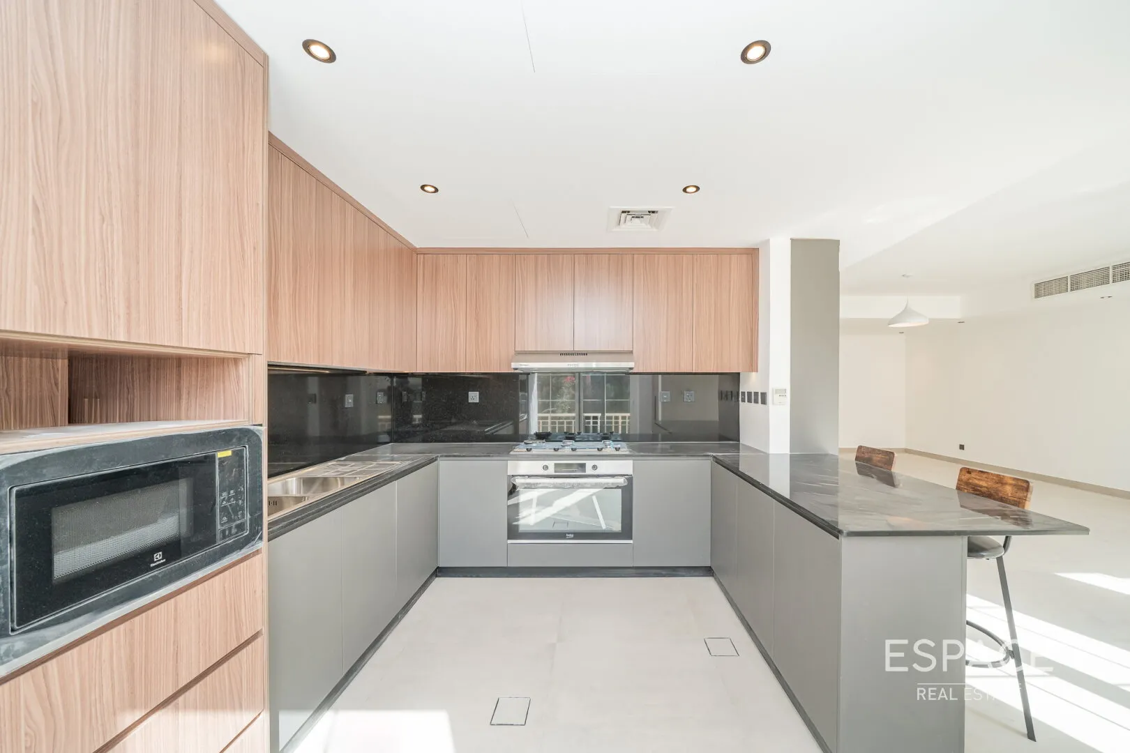 single static gallery