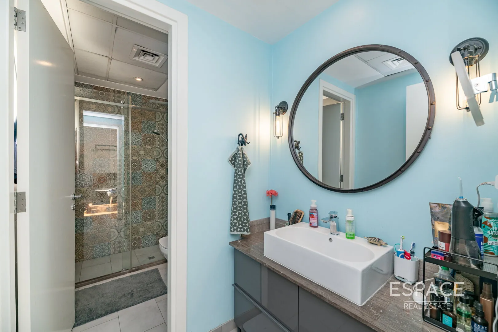 PropertiesGalleryCamera