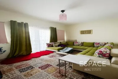 Springs 11, Springs, Dubai - Espace