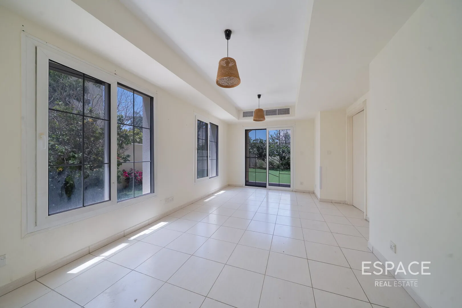 single static gallery