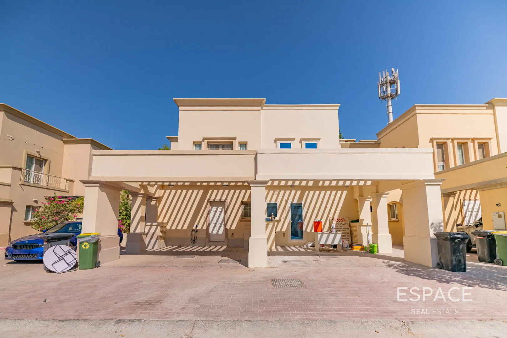 PropertiesGalleryCamera