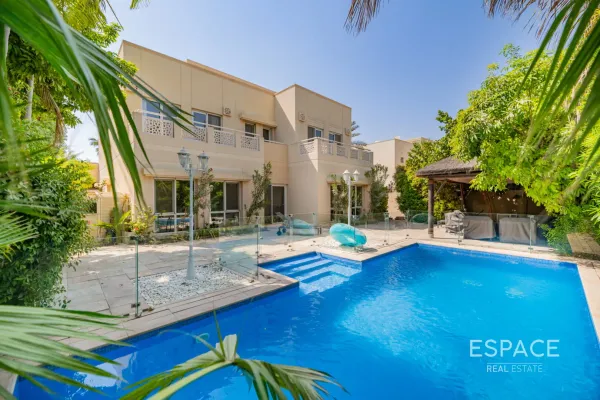 Meadows 7, Meadows, Dubai - Espace