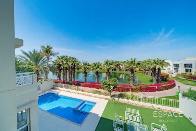 Meadows 8, Meadows, Dubai - Espace