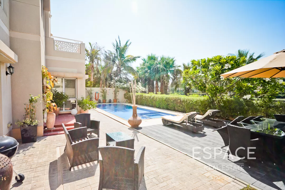 single static gallery