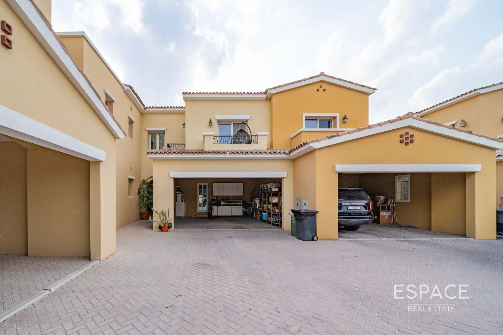 PropertiesGalleryCamera