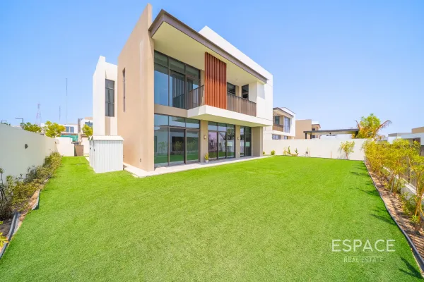 Tilal Al Furjan - Phase 2, Al Furjan, Dubai - Espace