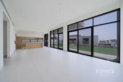 Tilal Al Furjan - Phase 2, Al Furjan, Dubai - Espace