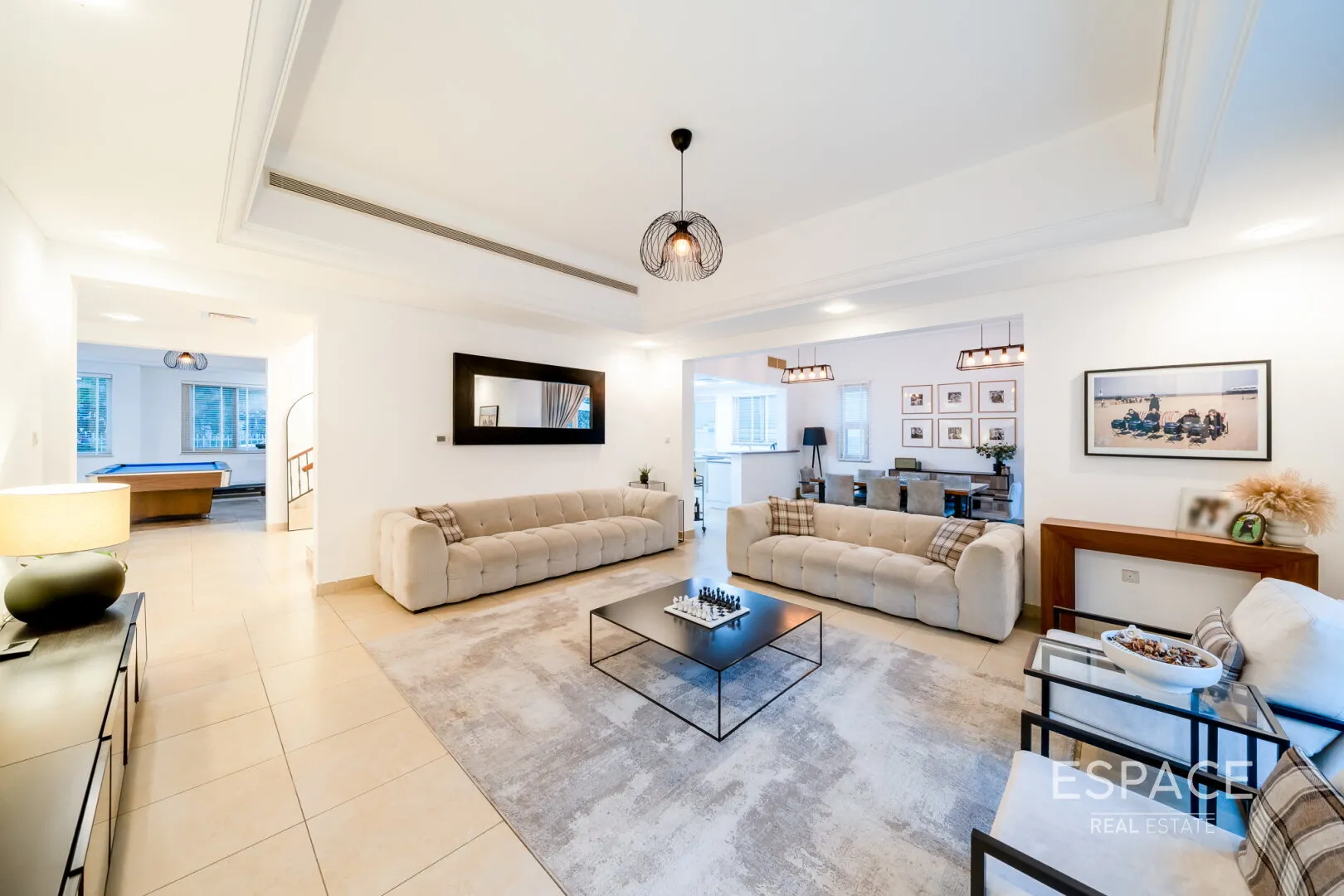 single static gallery