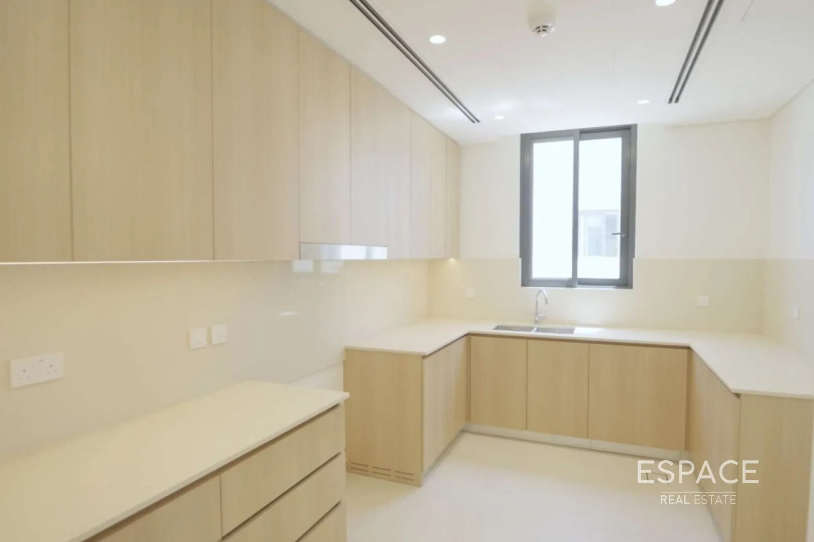 single static gallery