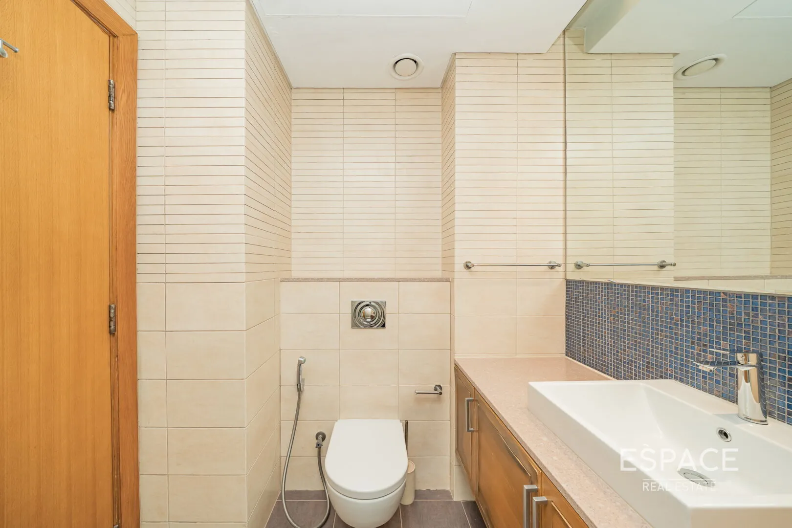 single static gallery