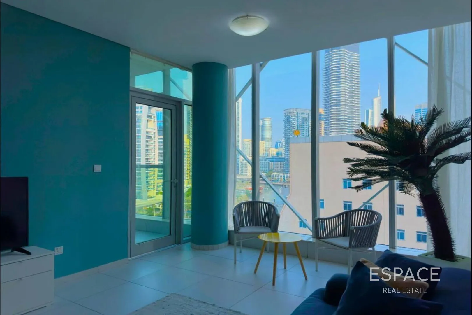 single static gallery