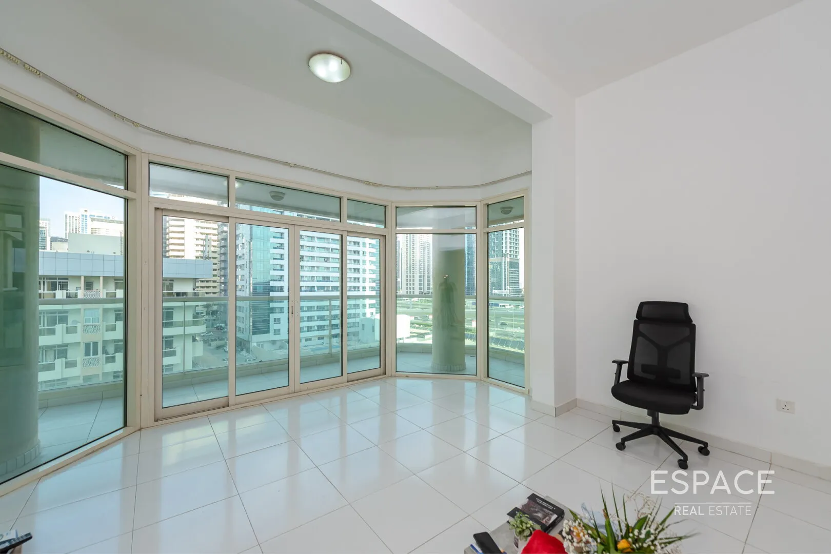 PropertiesGalleryCamera