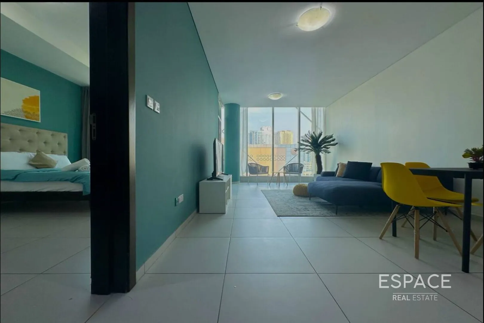 single static gallery