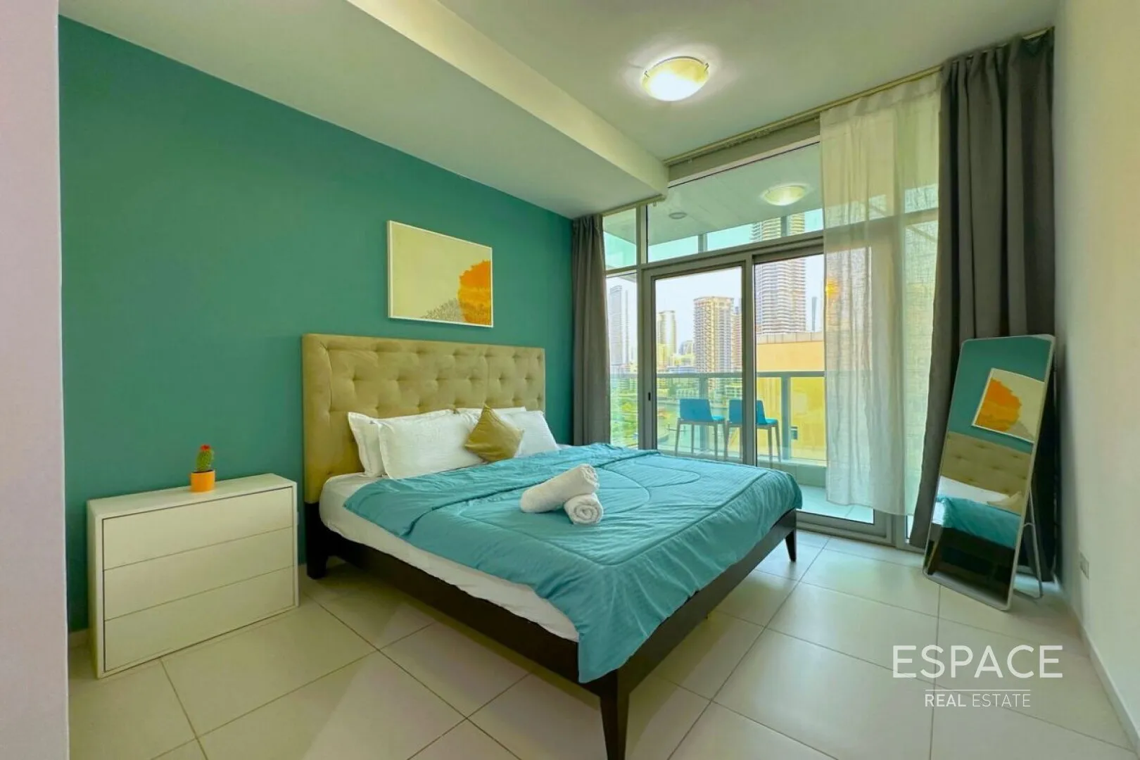 PropertiesGalleryCamera