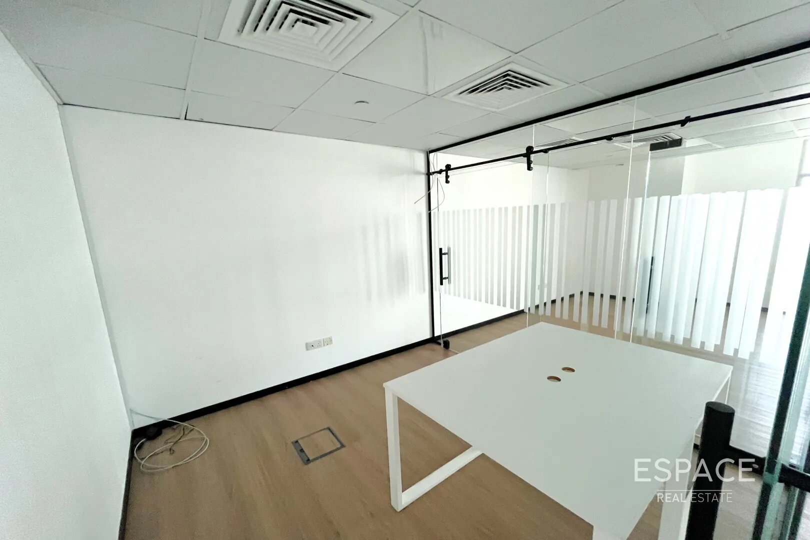 single static gallery