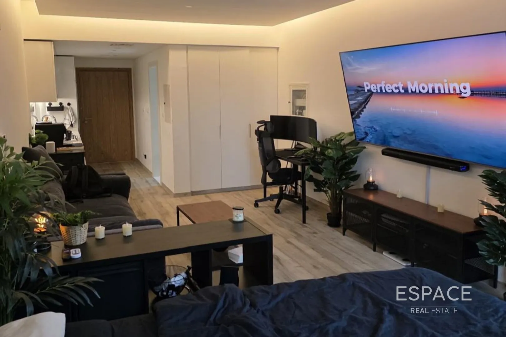 single static gallery