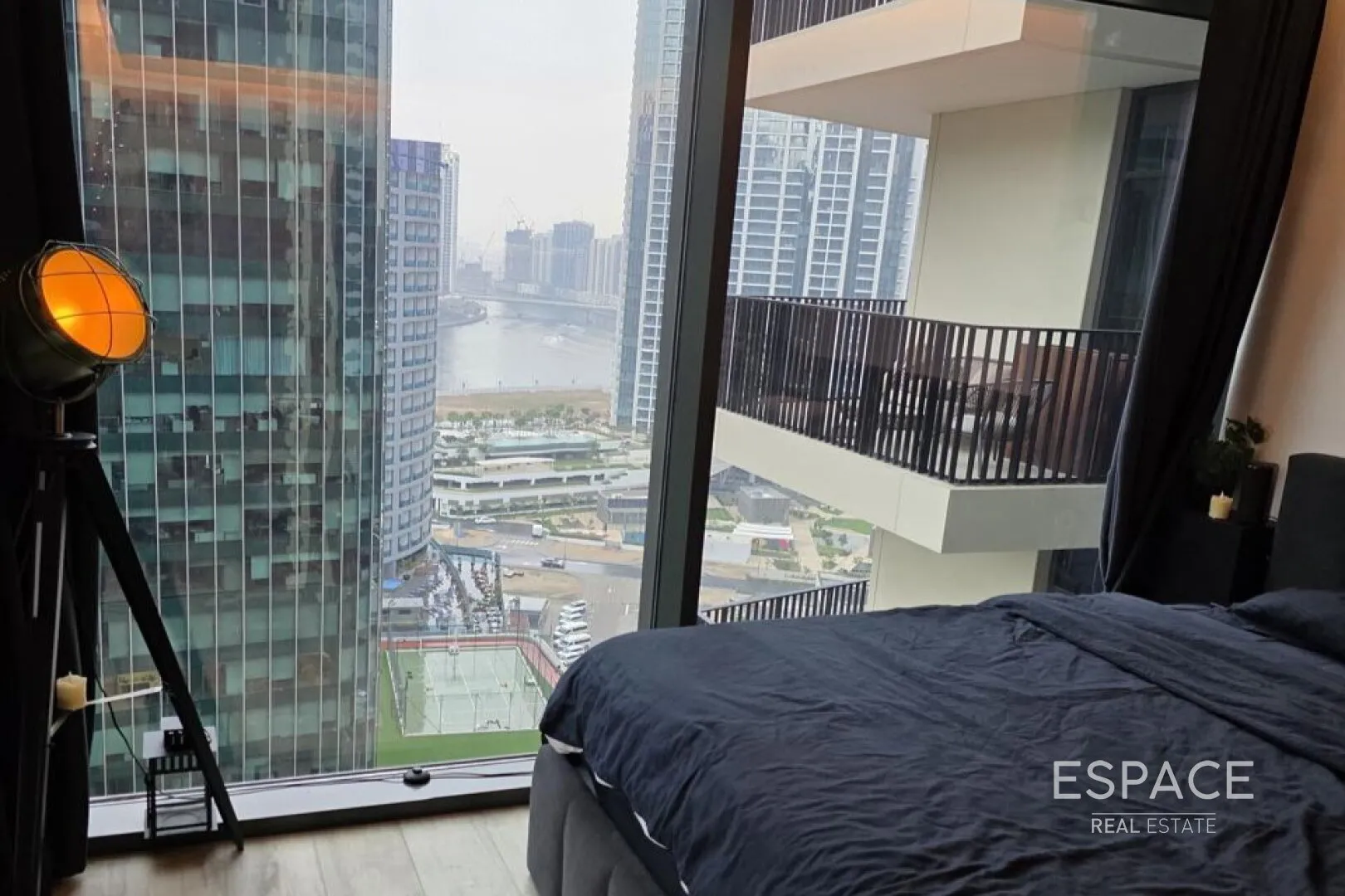 PropertiesGalleryCamera