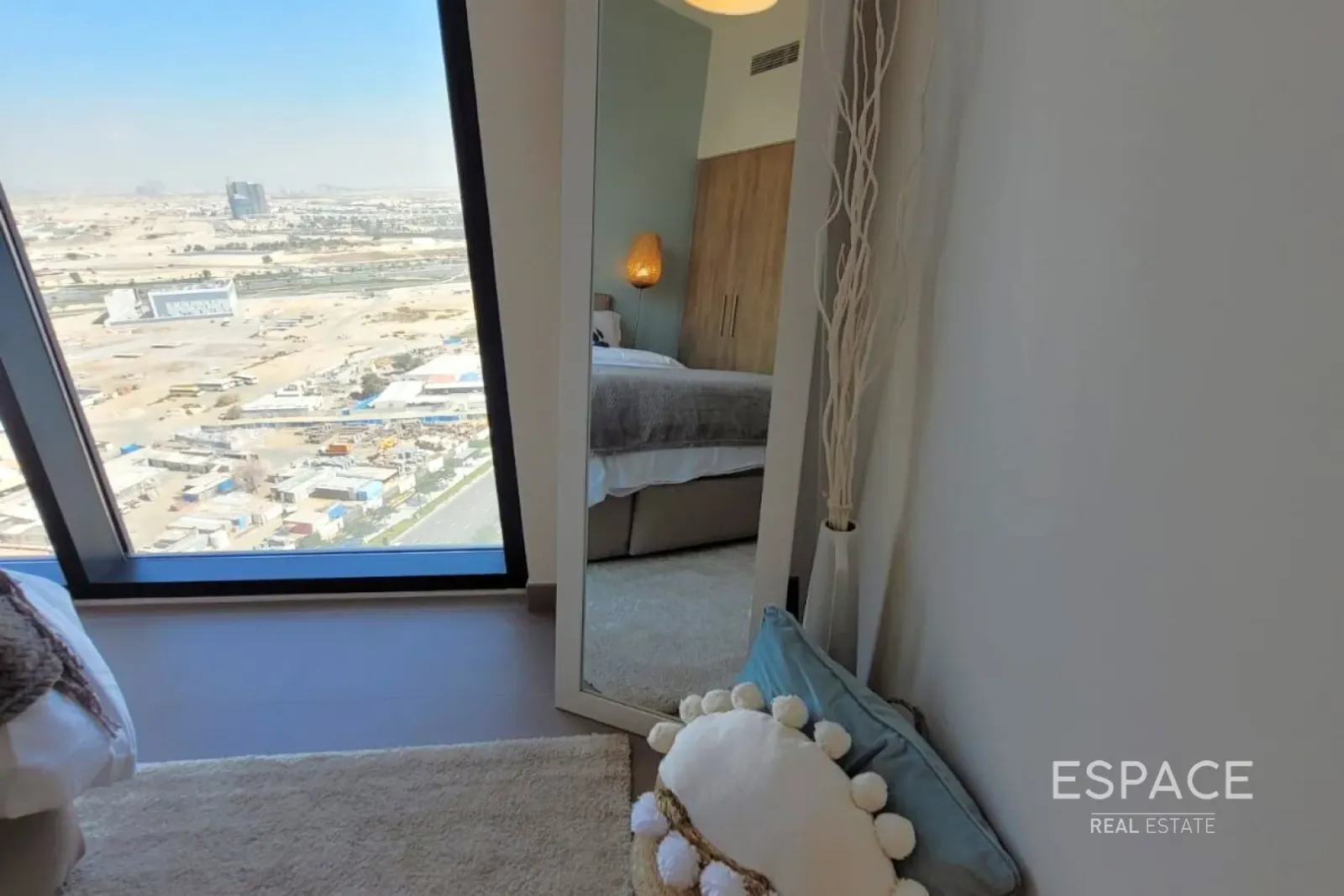 PropertiesGalleryCamera