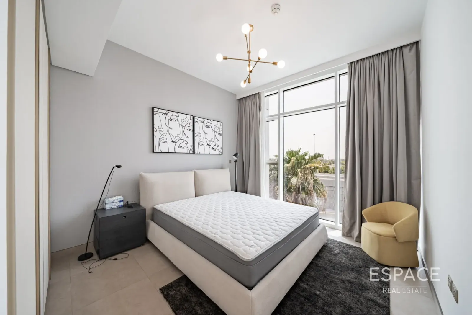 PropertiesGalleryCamera