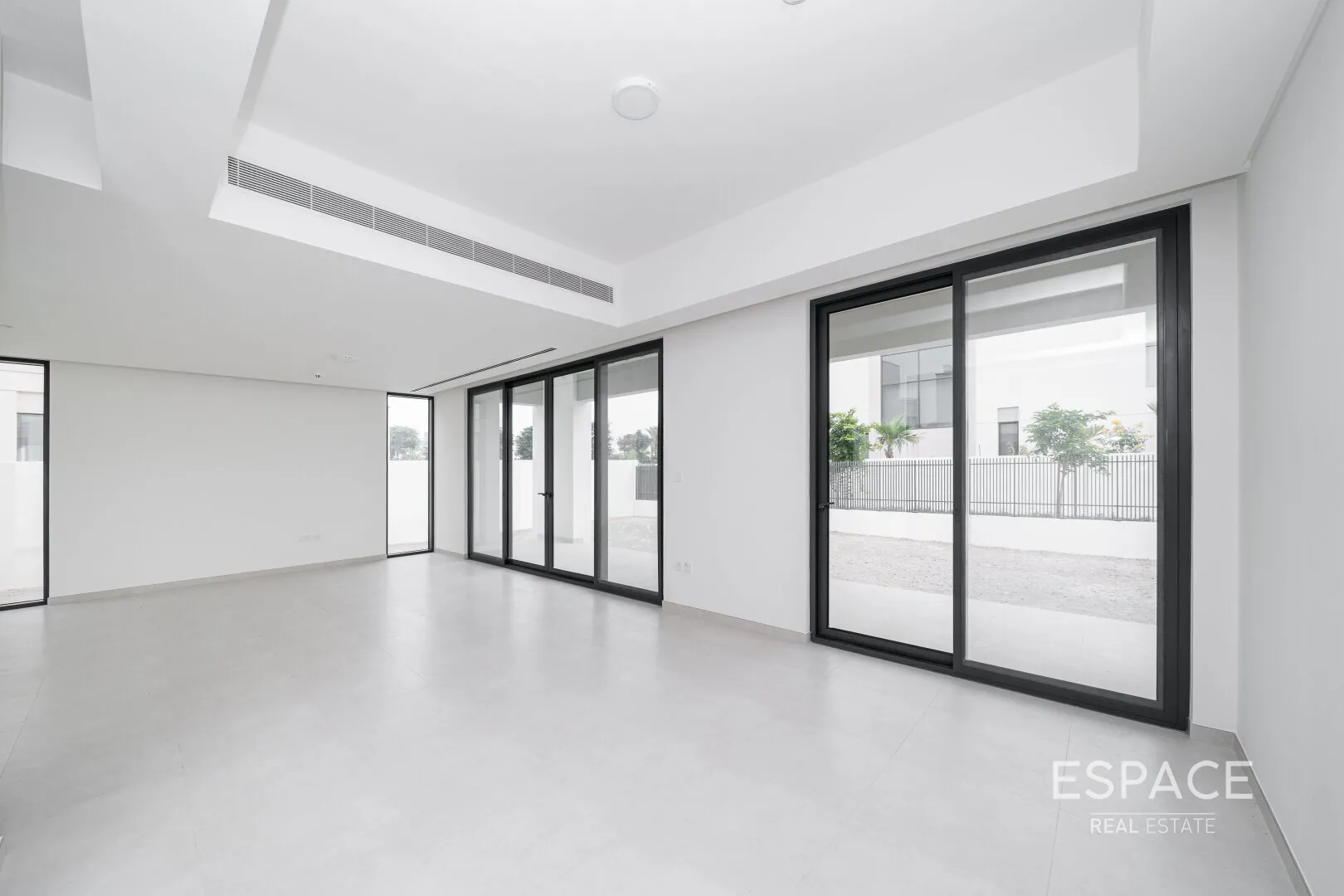 single static gallery