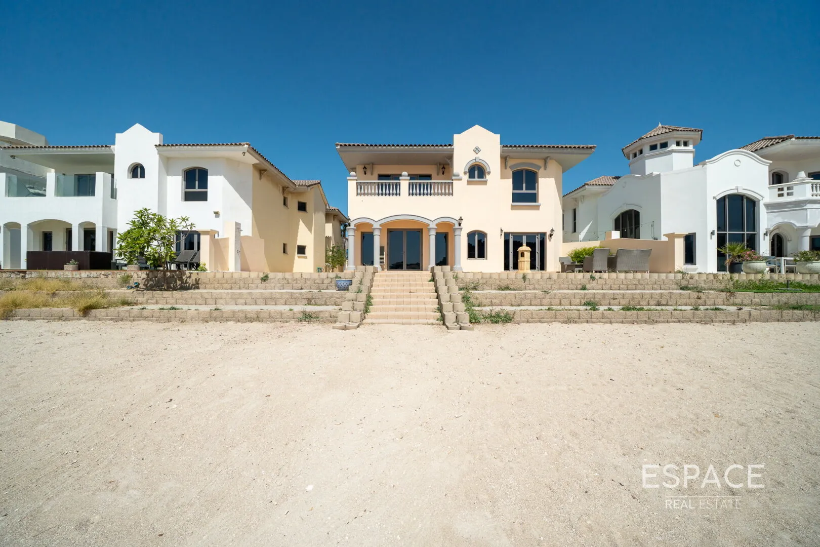 PropertiesGalleryCamera