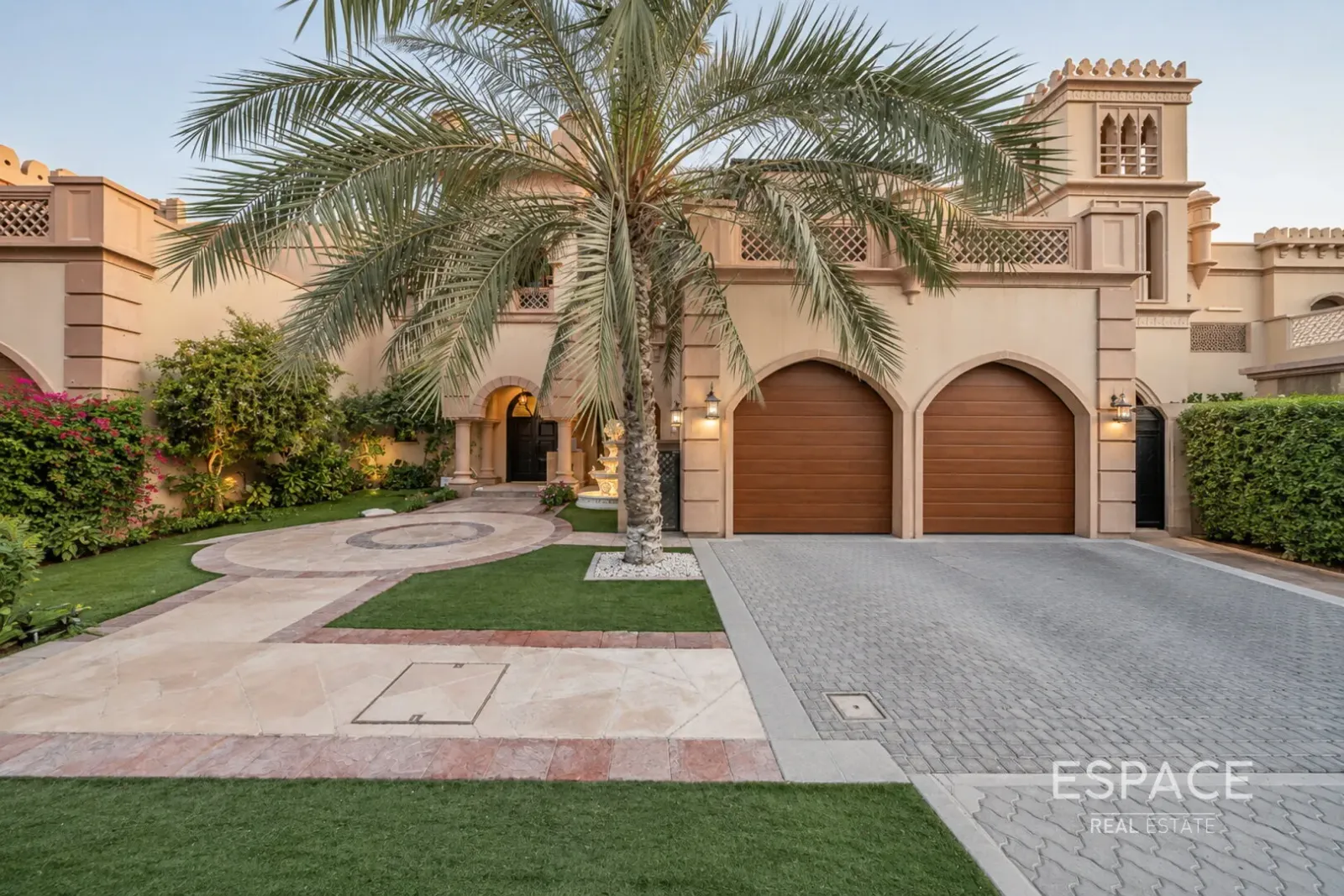 PropertiesGalleryCamera