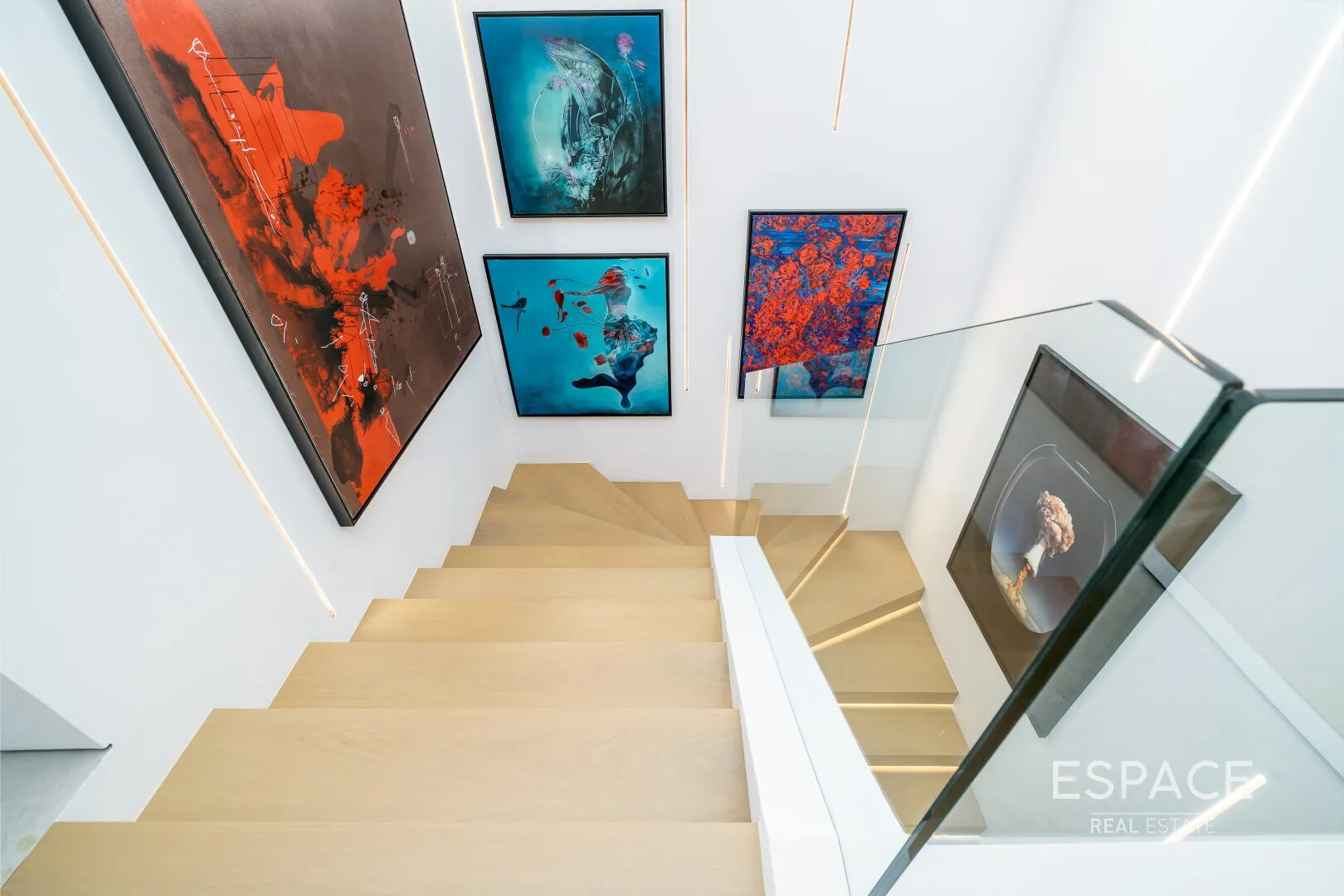 single static gallery