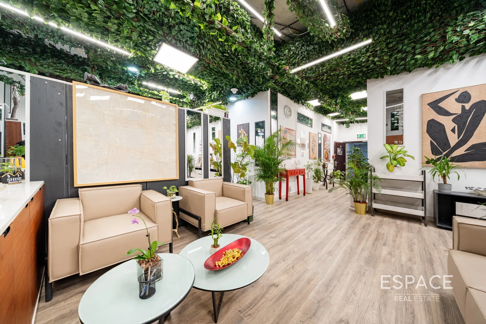 PropertiesGalleryCamera