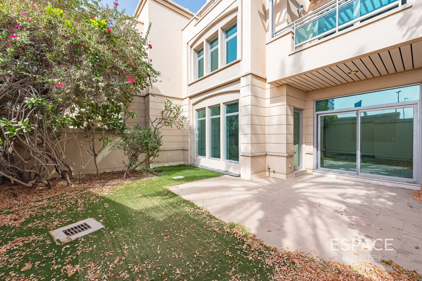 PropertiesGalleryCamera