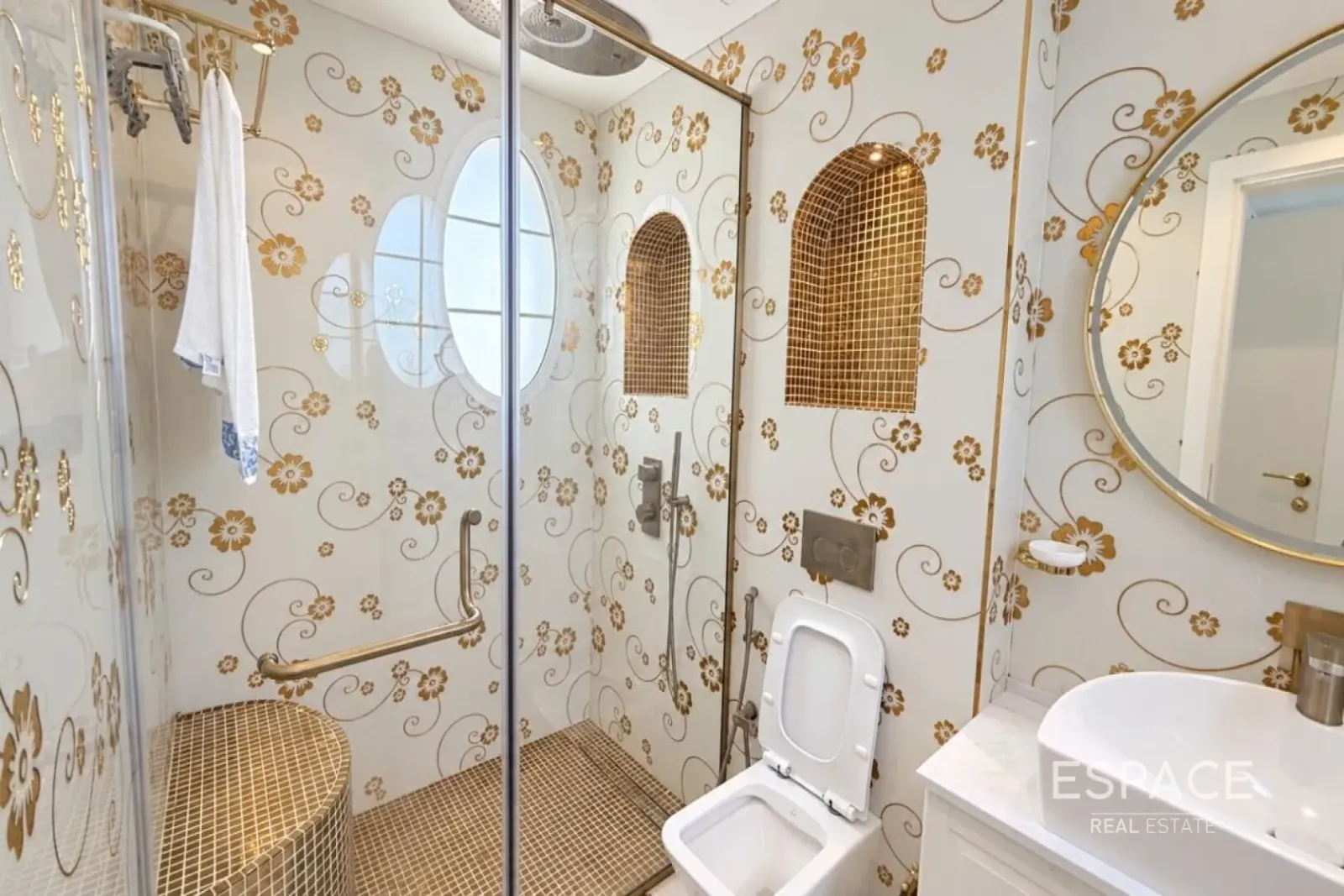 PropertiesGalleryCamera