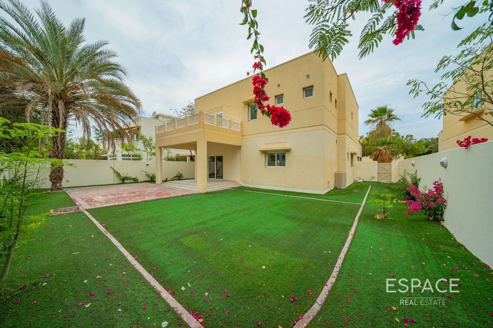 single static gallery