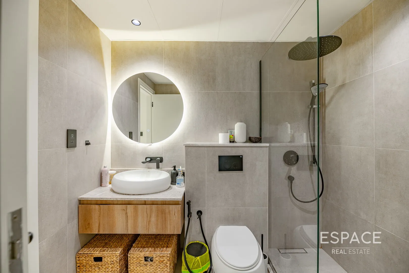 PropertiesGalleryCamera