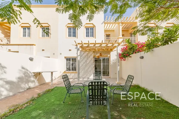 Springs 3, Springs, Dubai - Espace