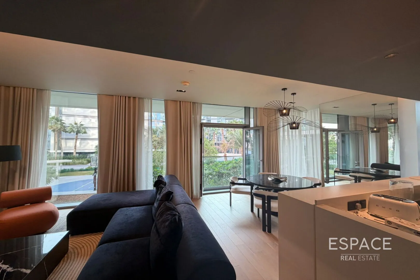 single static gallery