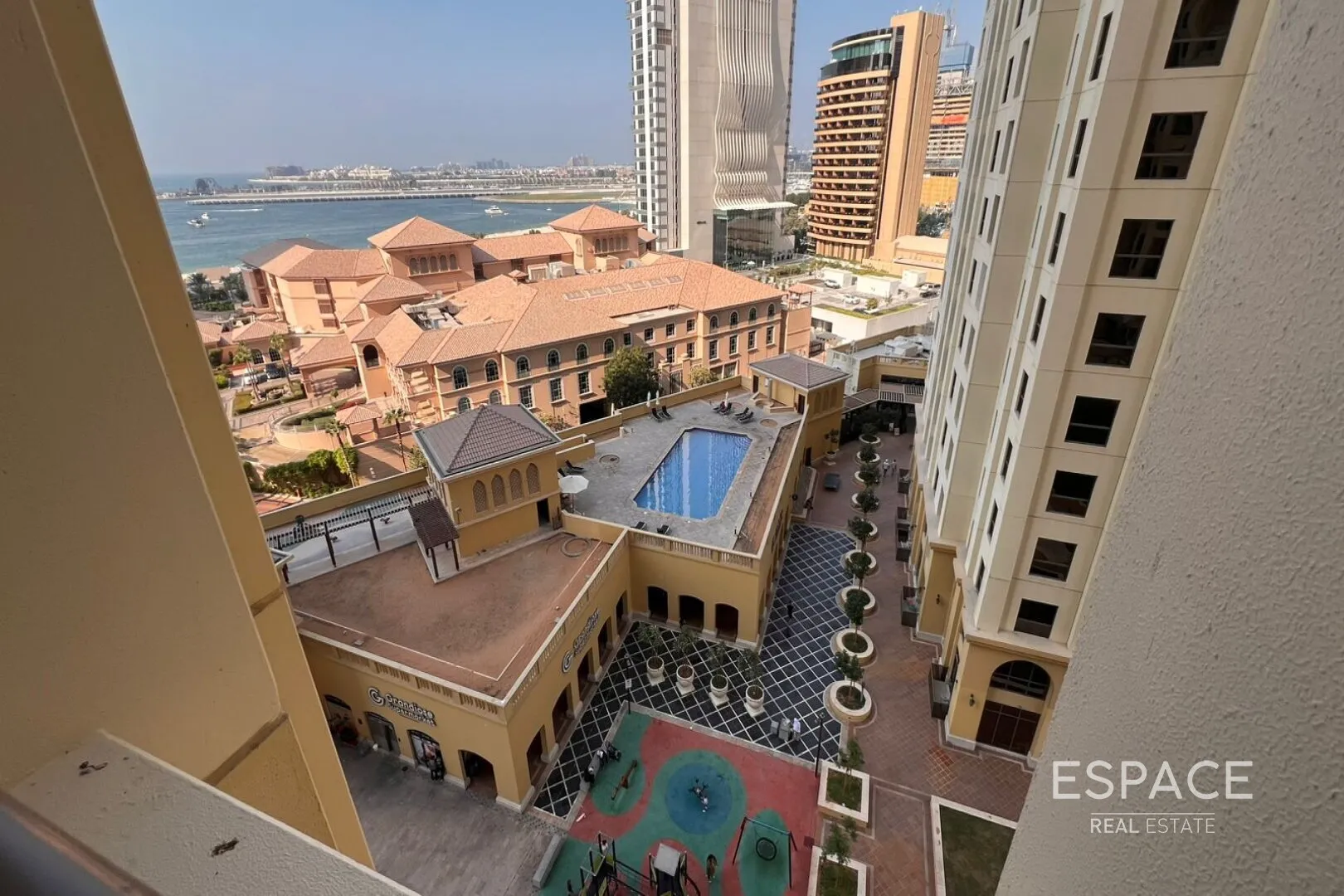 PropertiesGalleryCamera