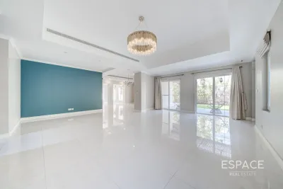Alvorada 4, Arabian Ranches, Dubai - Espace