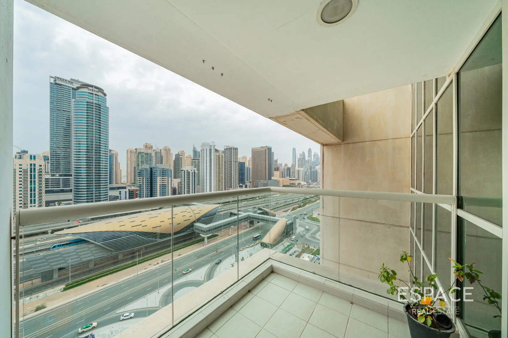 single static gallery