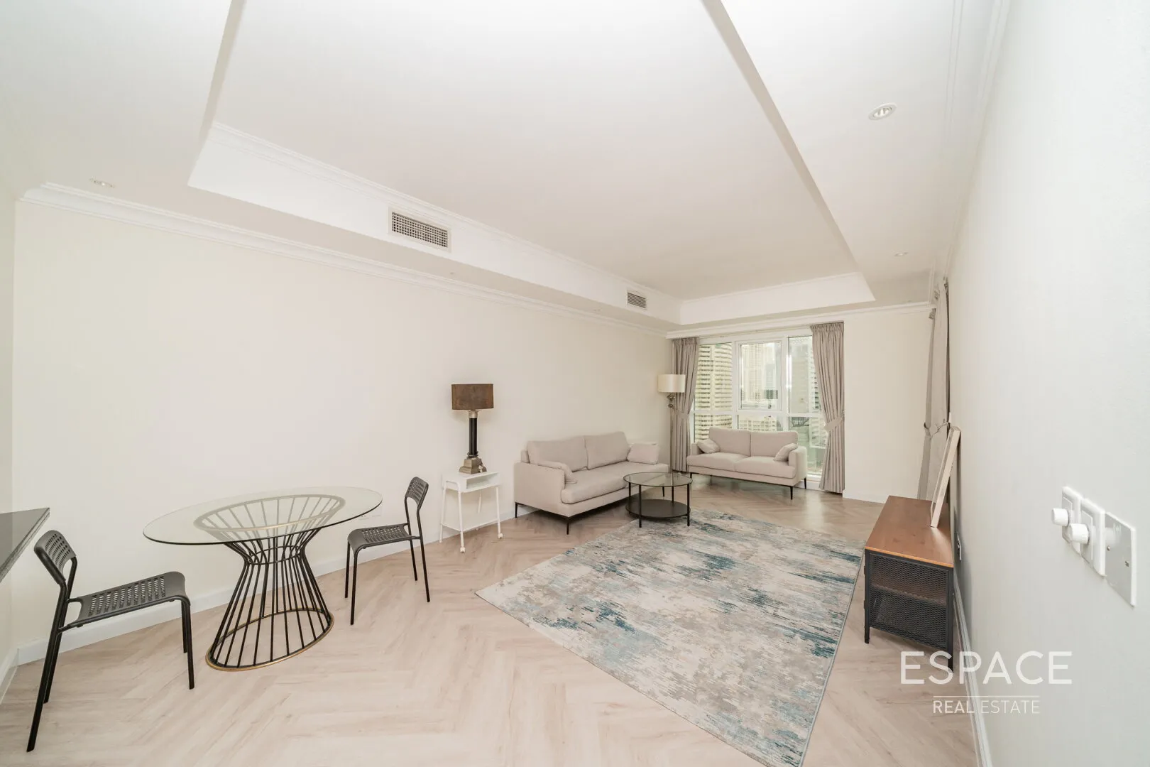 single static gallery