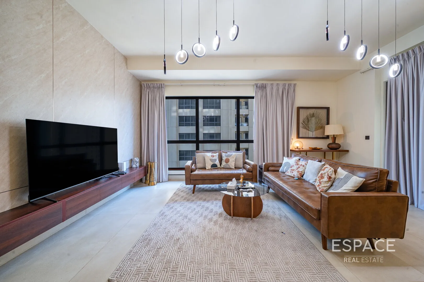 single static gallery