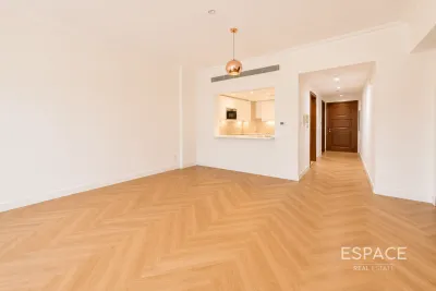 Golden Mile 5, Palm Jumeirah, Dubai - Espace