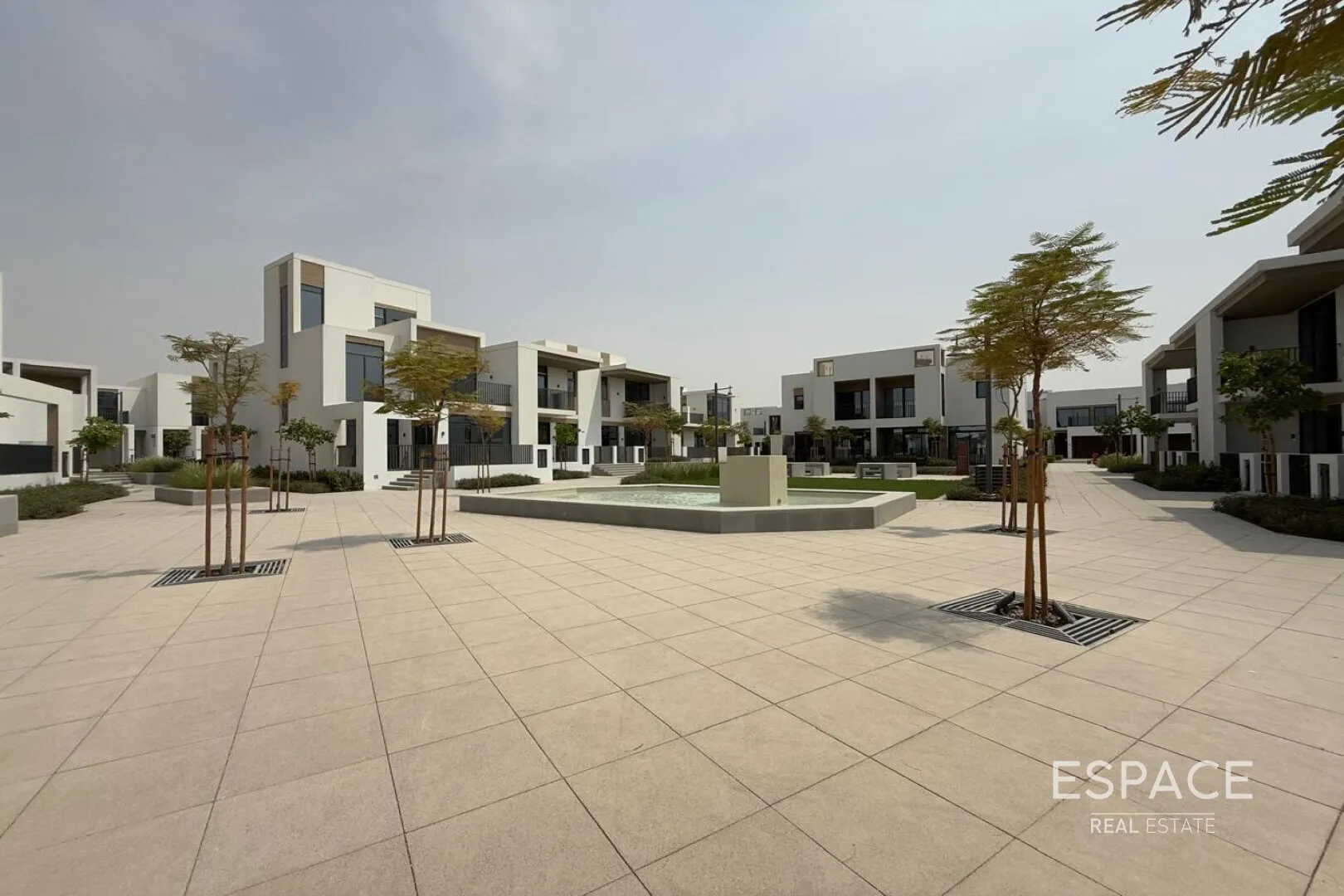 single static gallery