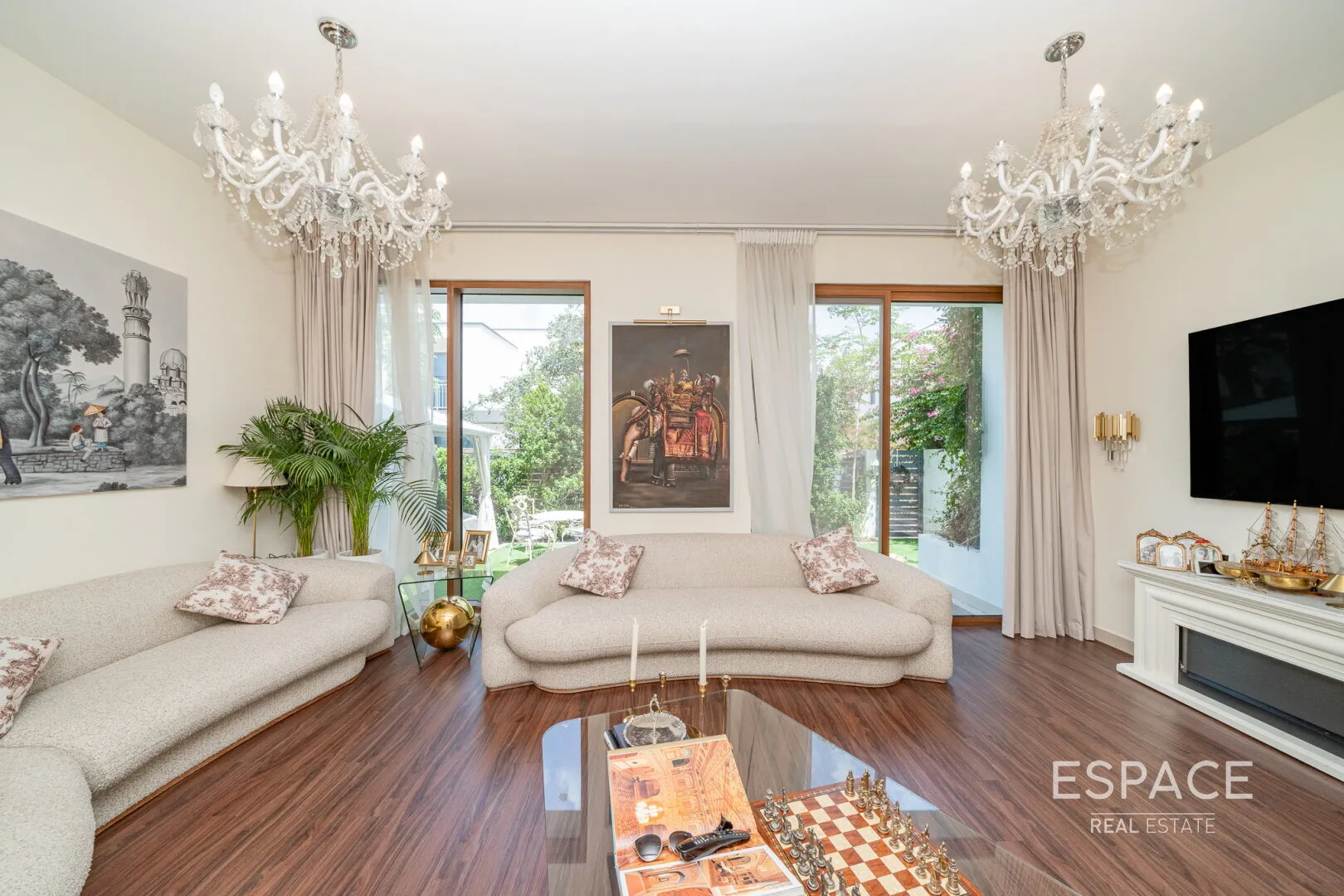 single static gallery